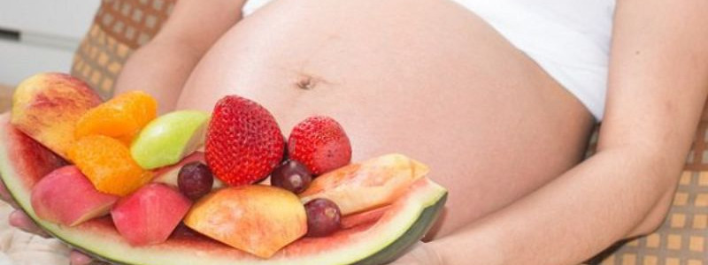 Bà bầu bị tiểu đường thai kỳ thì ăn hoa quả như thế nào?
