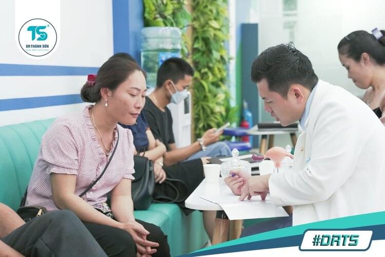 Khám vô sinh hiếm muộn - Quy trình & những lưu ý đặc biệt quan trọng 2 Khám vô sinh hiếm muộn - Quy trình & những lưu ý đặc biệt quan trọng