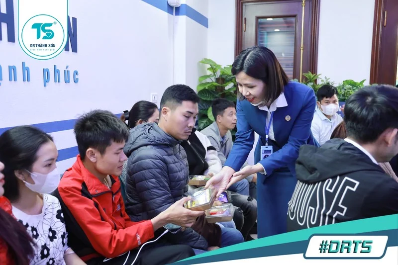 Dr Thành Sơn - Phòng Khám Sản Phụ Khoa tốt quận Long Biên 4 Dr Thành Sơn - Phòng Khám Sản Phụ Khoa tốt quận Long Biên
