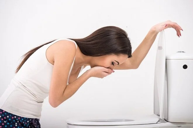 Ốm nghén khi mang thai có nguy hiểm? Xử lý ra sao? 1 Ốm nghén khi mang thai có nguy hiểm