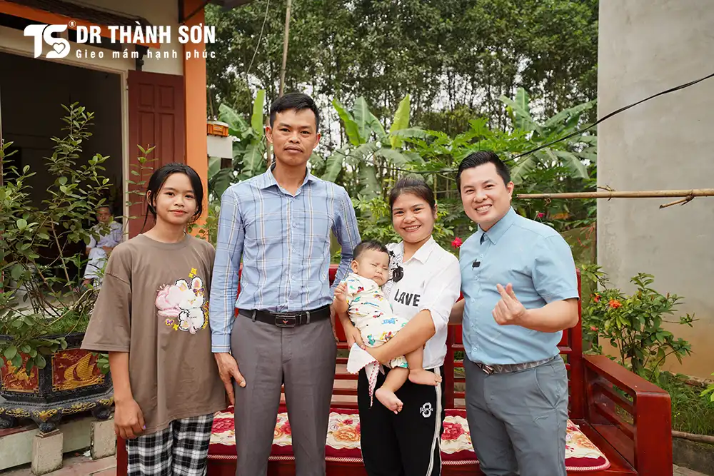 Nước mắt hạnh phúc sau 10 năm mong con: Câu chuyện của vợ chồng chị Ánh - anh Tuyên (Phổ Yên, Thái Nguyên) 1 Nước mắt hạnh phúc sau 10 năm mong con Câu chuyện của vợ chồng chị Ánh - anh Tuyên (Phổ Yên, Thái Nguyên)