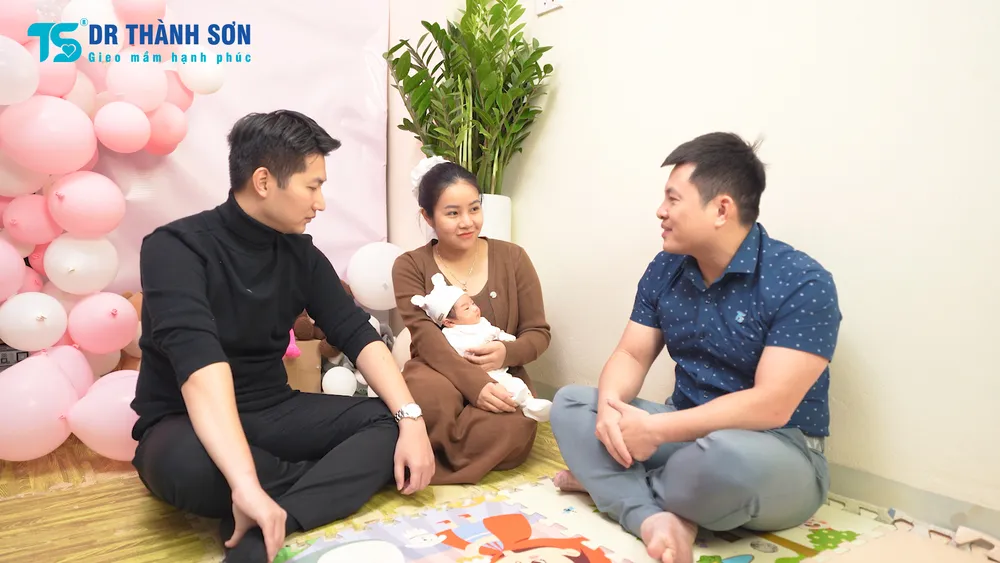 98% tinh trùng dị dạng, 1 câu chuyện hy vọng từ chị Vân và anh Việt Anh 1 98% tinh trùng dị dạng, 1 câu chuyện hy vọng từ chị Vân và anh Việt Anh